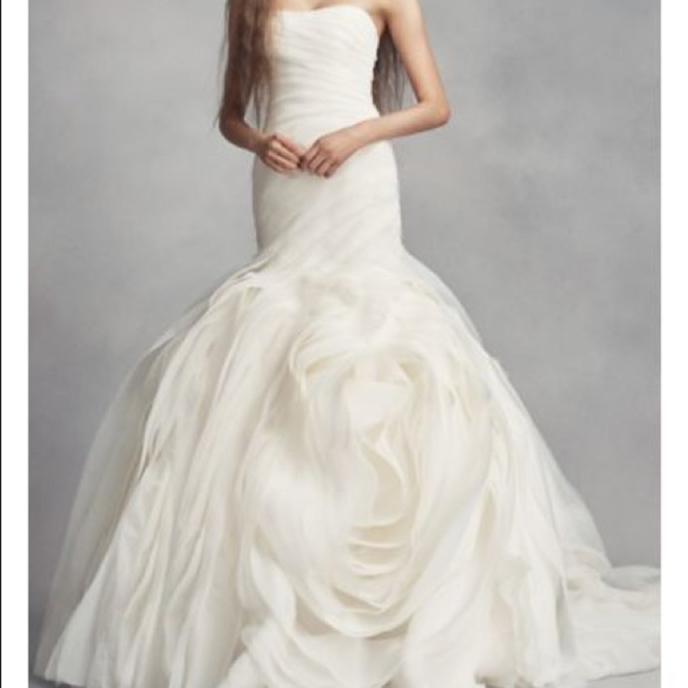 White by VeraWang Bias-Tier Trumpet Wedding Dress